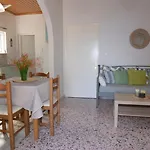 Villa Mikalef